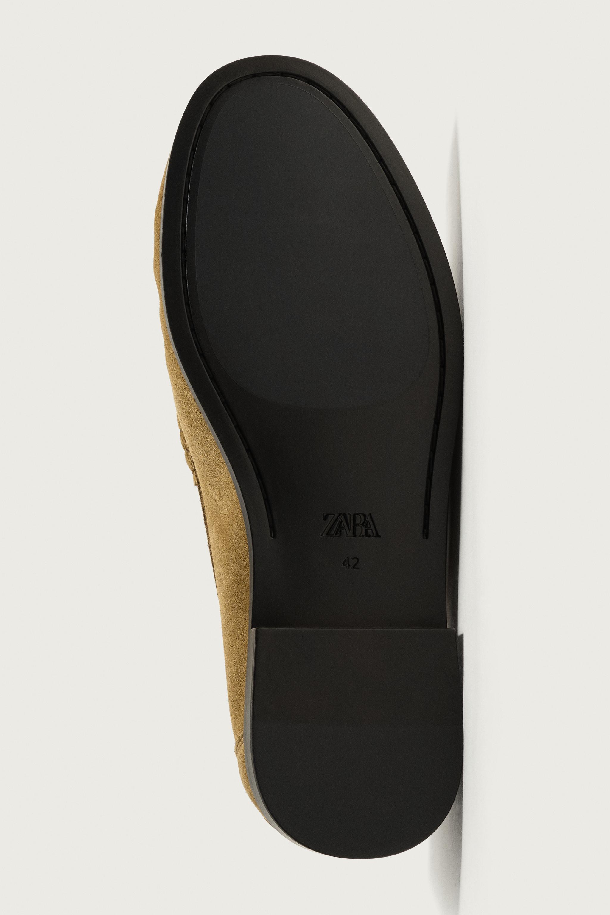 LEATHER LOAFERS