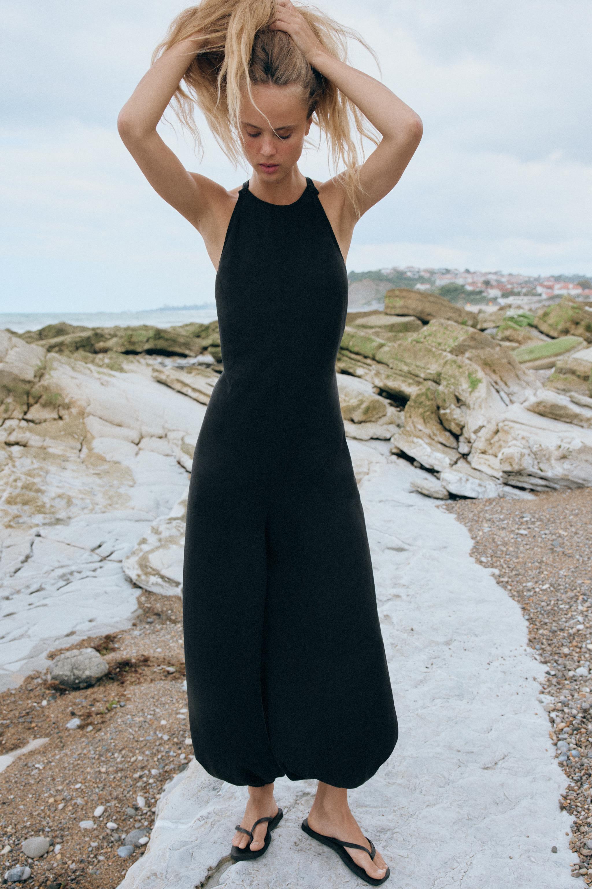 FLOWING LONG JUMPSUIT