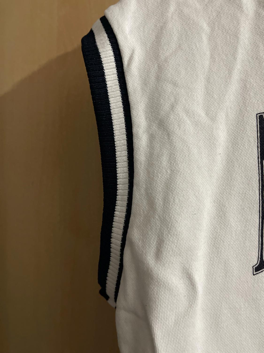 PLUSH VEST WITH SLOGAN - Image 6