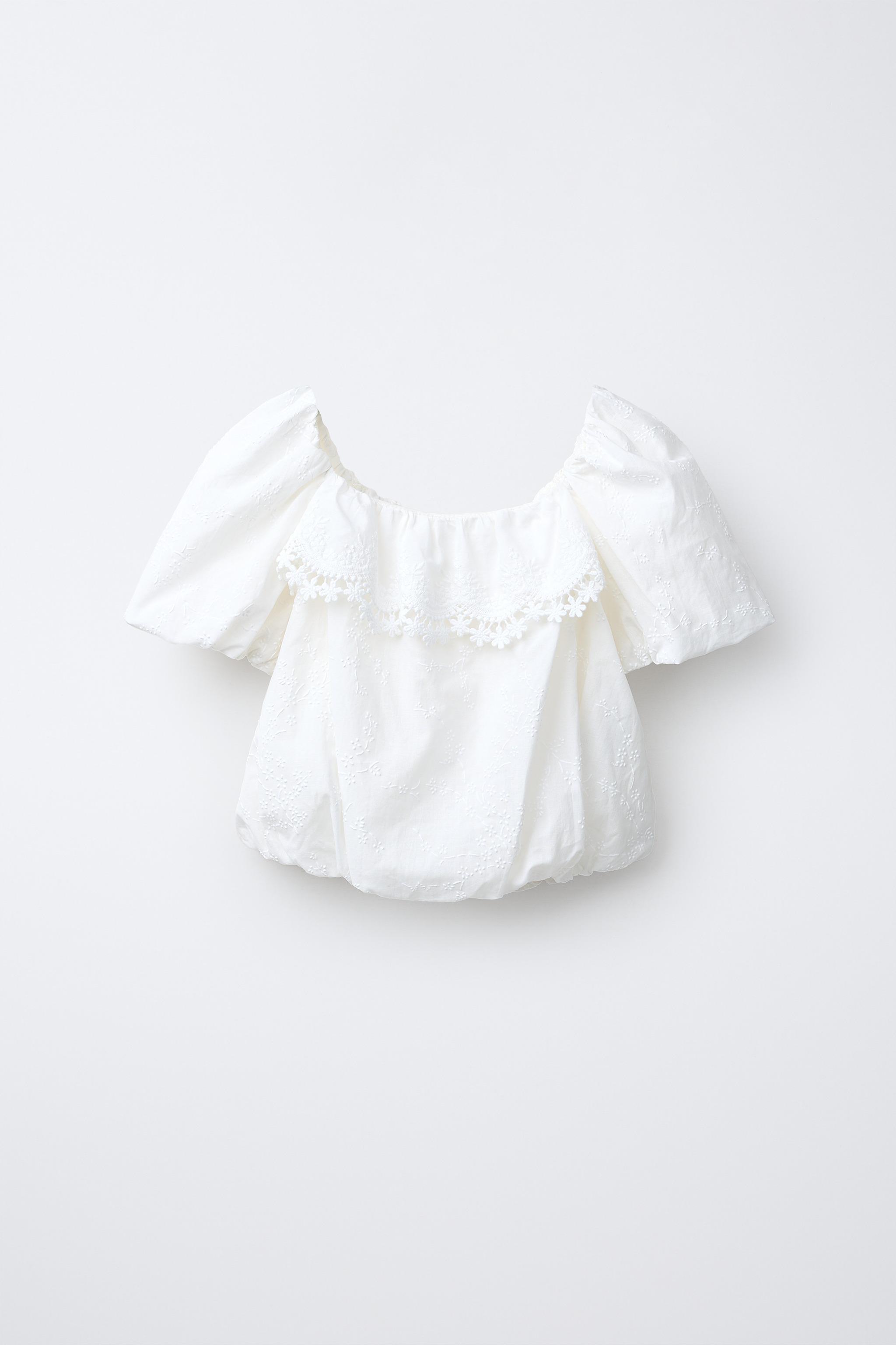 EMBROIDERED BALLOON TOP