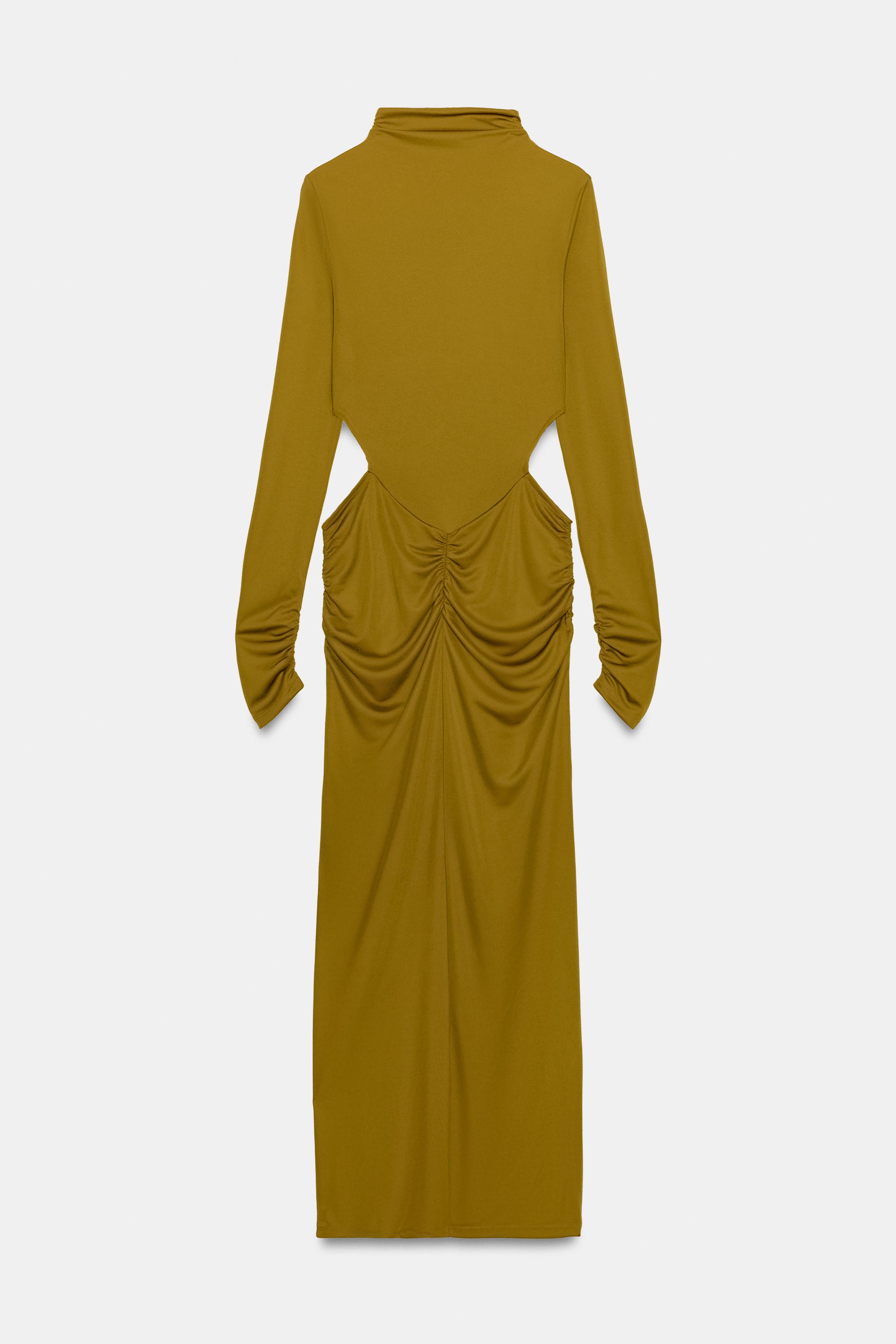 ROBE FLUIDE CUT OUT