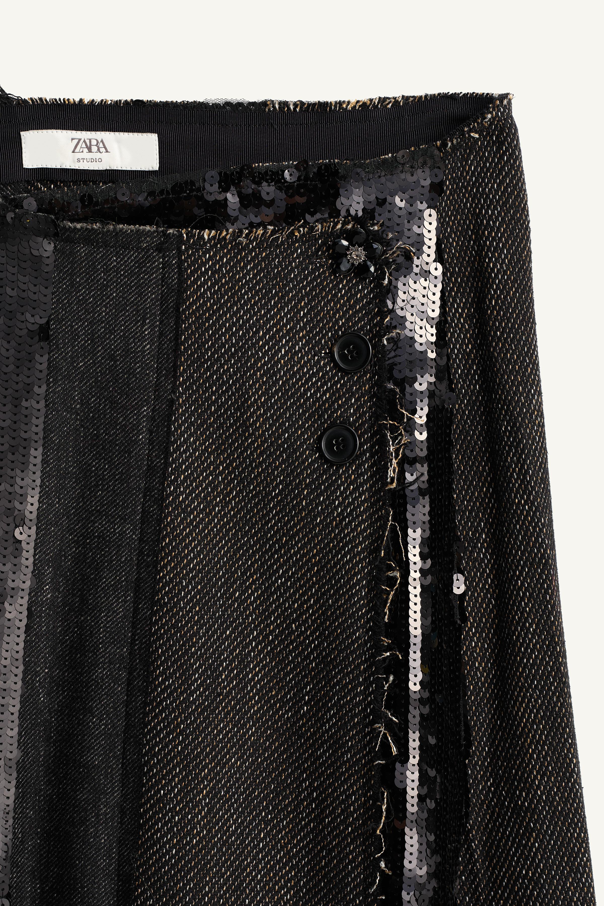 LIMITED EDITION SEQUIN MIXED FABRIC SKIRT