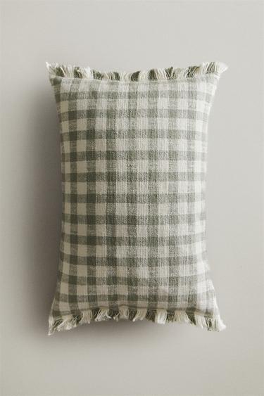 Zara STRIPED FRINGE THROW PILLOW COVER - Magenta