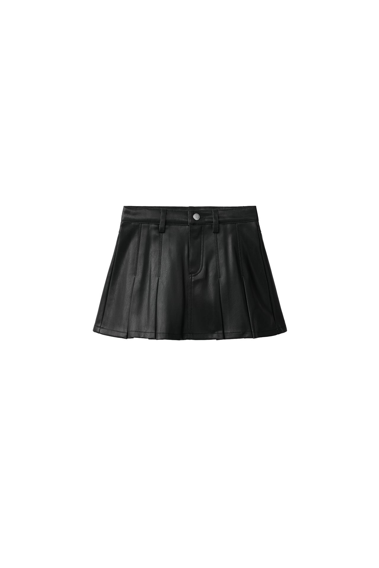LEATHER EFFECT PLEATED SKIRT