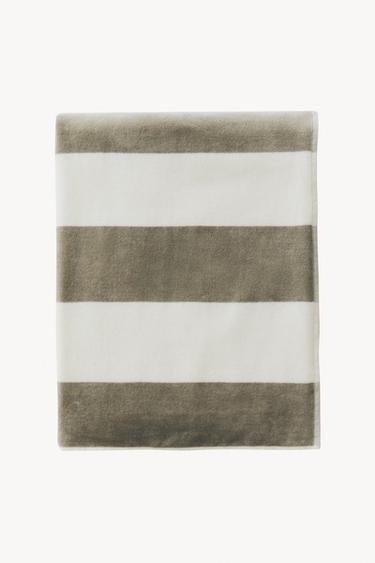 SERVIETTE DE PLAGE RAYURES - Vert gris de Zara