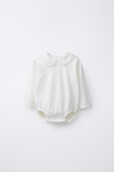 BODY CUELLO BOBO BORDADO - Blanco roto de Zara