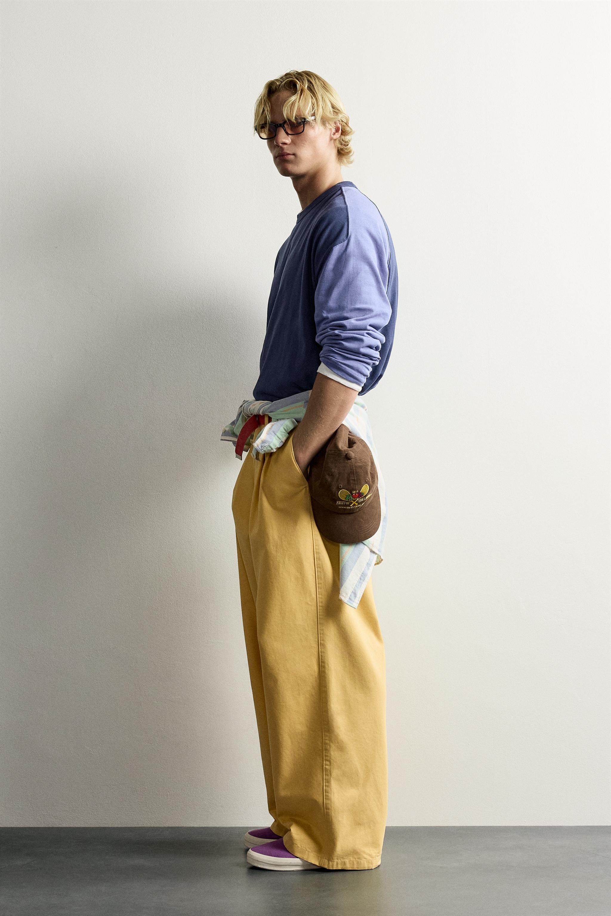 PANTALON CHINO À PLIS FRUIT OF THE LOOM™