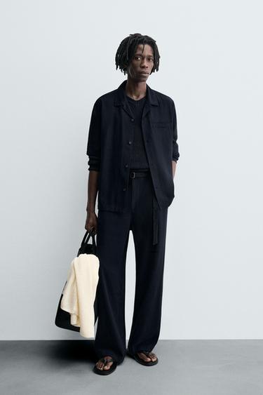 PANTALÓN RELAXED FIT CINTURÓN - Marino de Zara