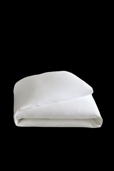 Zara SQUARE BEDSPREAD WITH EDGE - White
