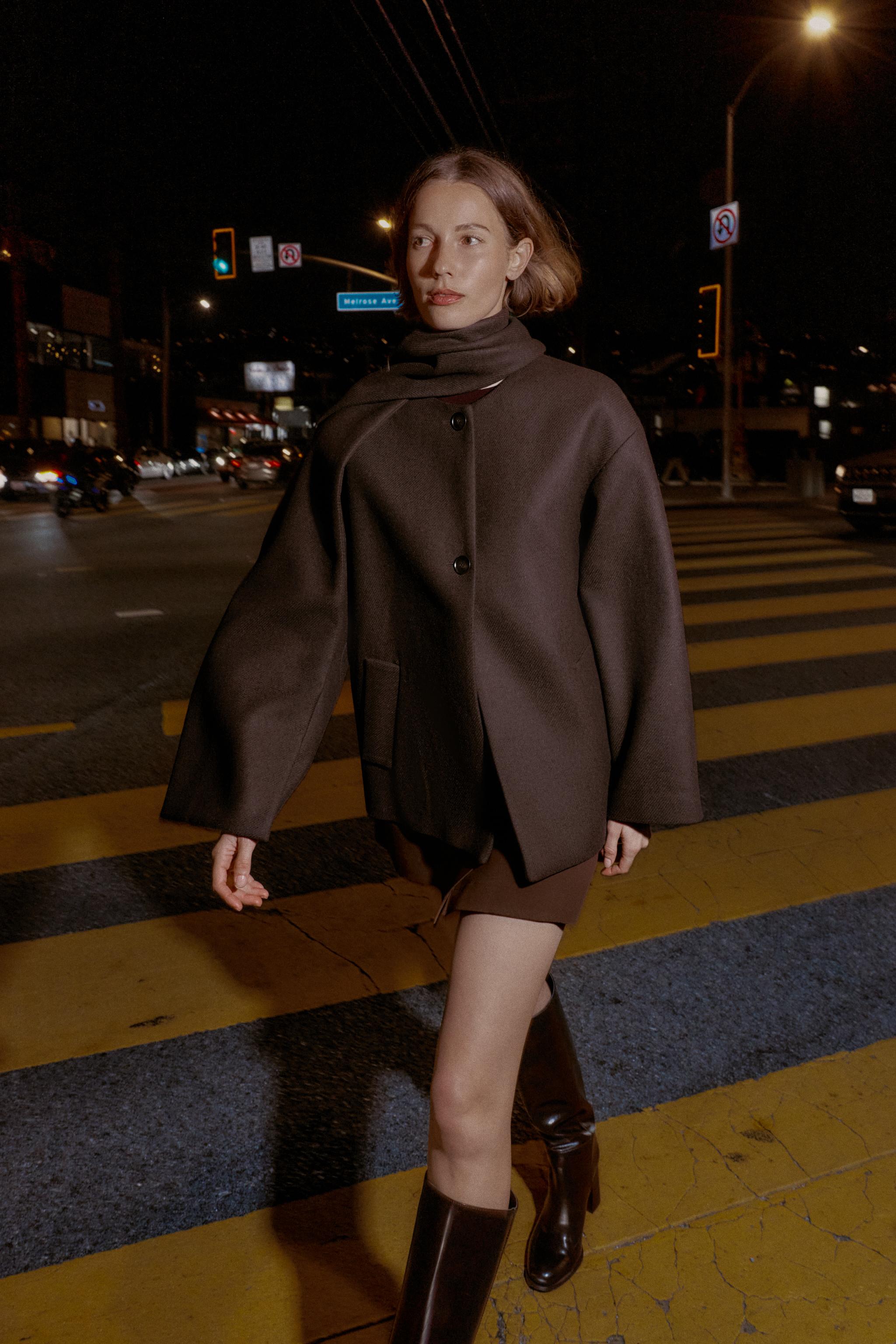 WOOL BLEND SHORT COAT WITH SCARF