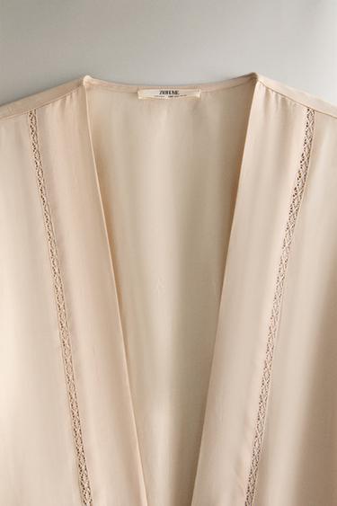 ROBE DE CHAMBRE SATIN AJOURÉ - Beige clair de Zara - Image 1