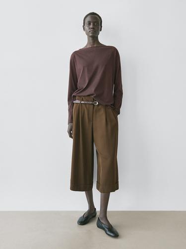 Bermuda larga bajo con vuelta - Verde medio de Zara