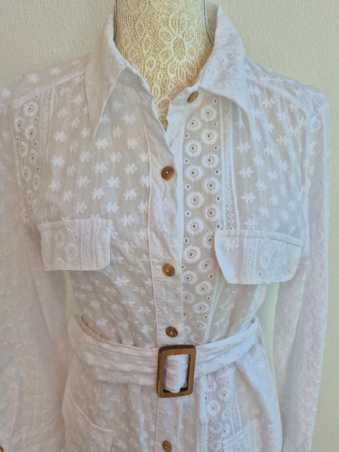 SHORT EMBROIDERED DRESS WITH BELT - Image 5