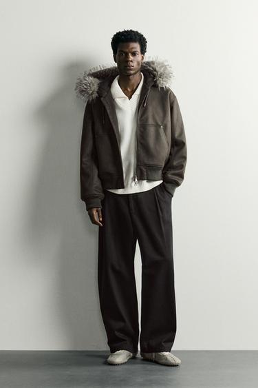 CAZADORA CAPUCHA PELO EFECTO ANTE - Khaki oscuro de Zara - Imagen 0