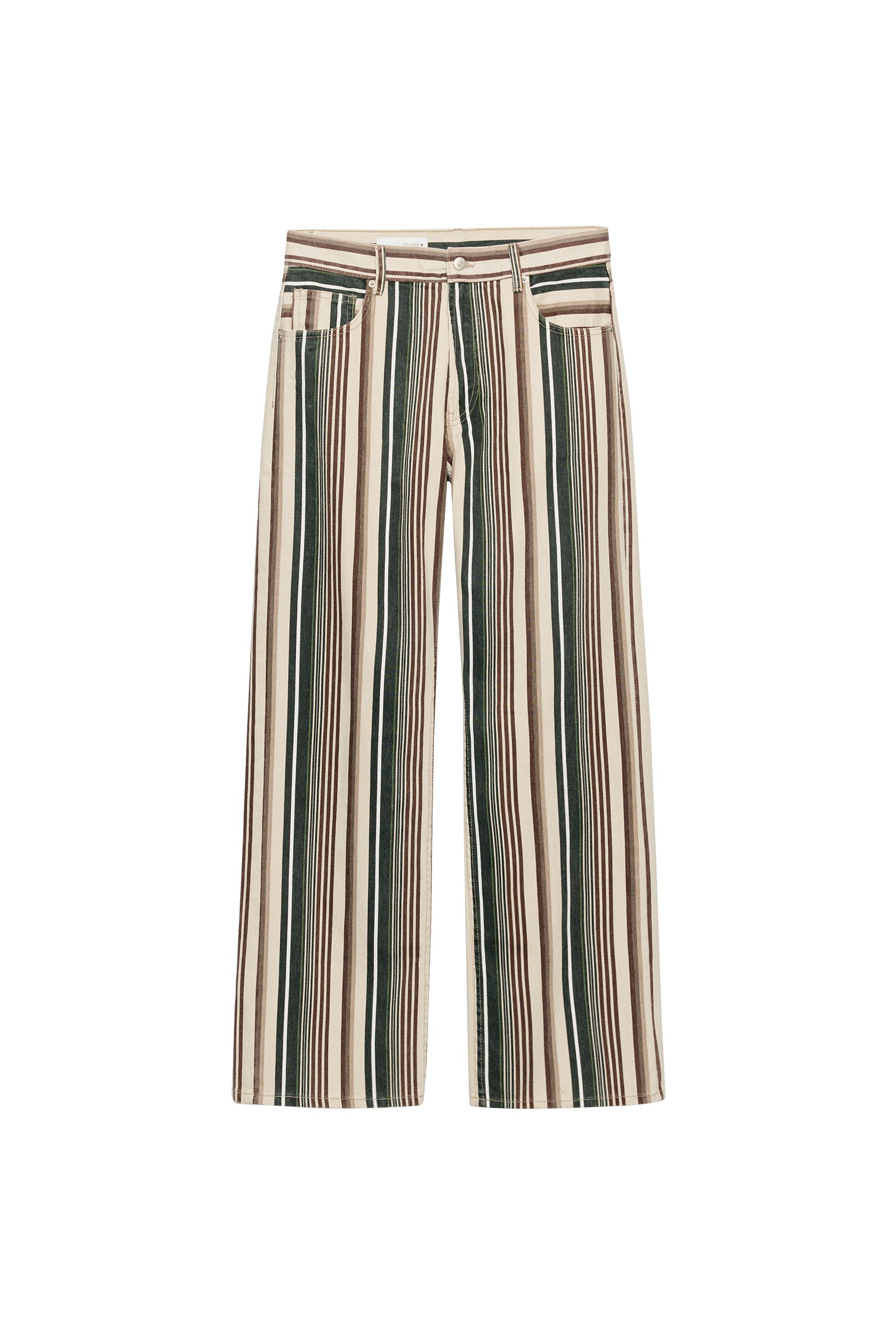 BOYFRIEND FIT TIRO MEDIO RAYAS TRF JEANS