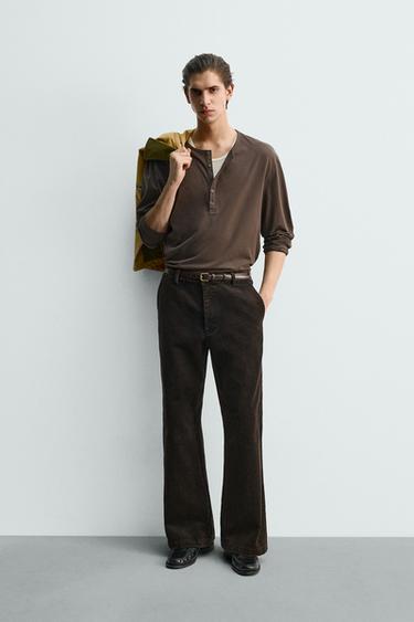 PANTALÓN FLARE FIT PANA LIMITED EDITION - Marrón oscuro de Zara - Imagen 0