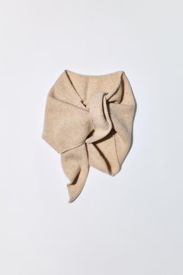 FOULARD TRIANGULAIRE 100 % CACHEMIRE - Sable de Zara