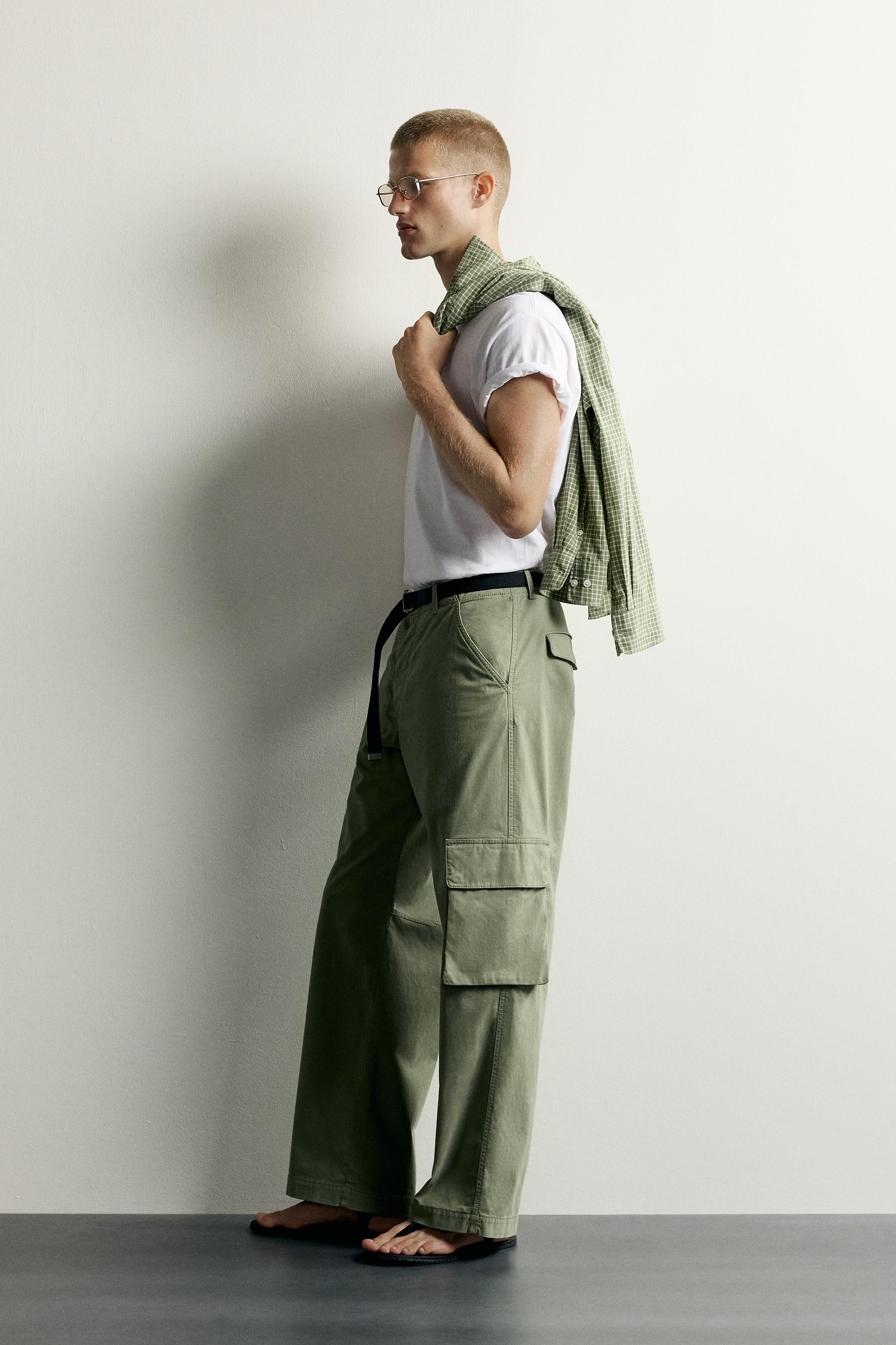 RELAXED-FIT CARGO PANTS