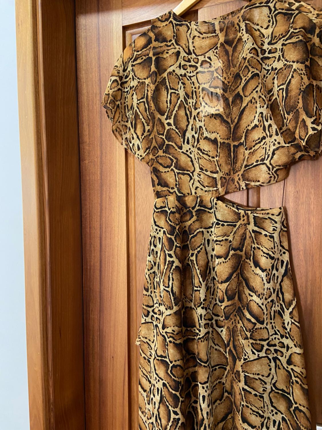 RUFFLED ANIMAL PRINT MIDI DRESS - Image 3