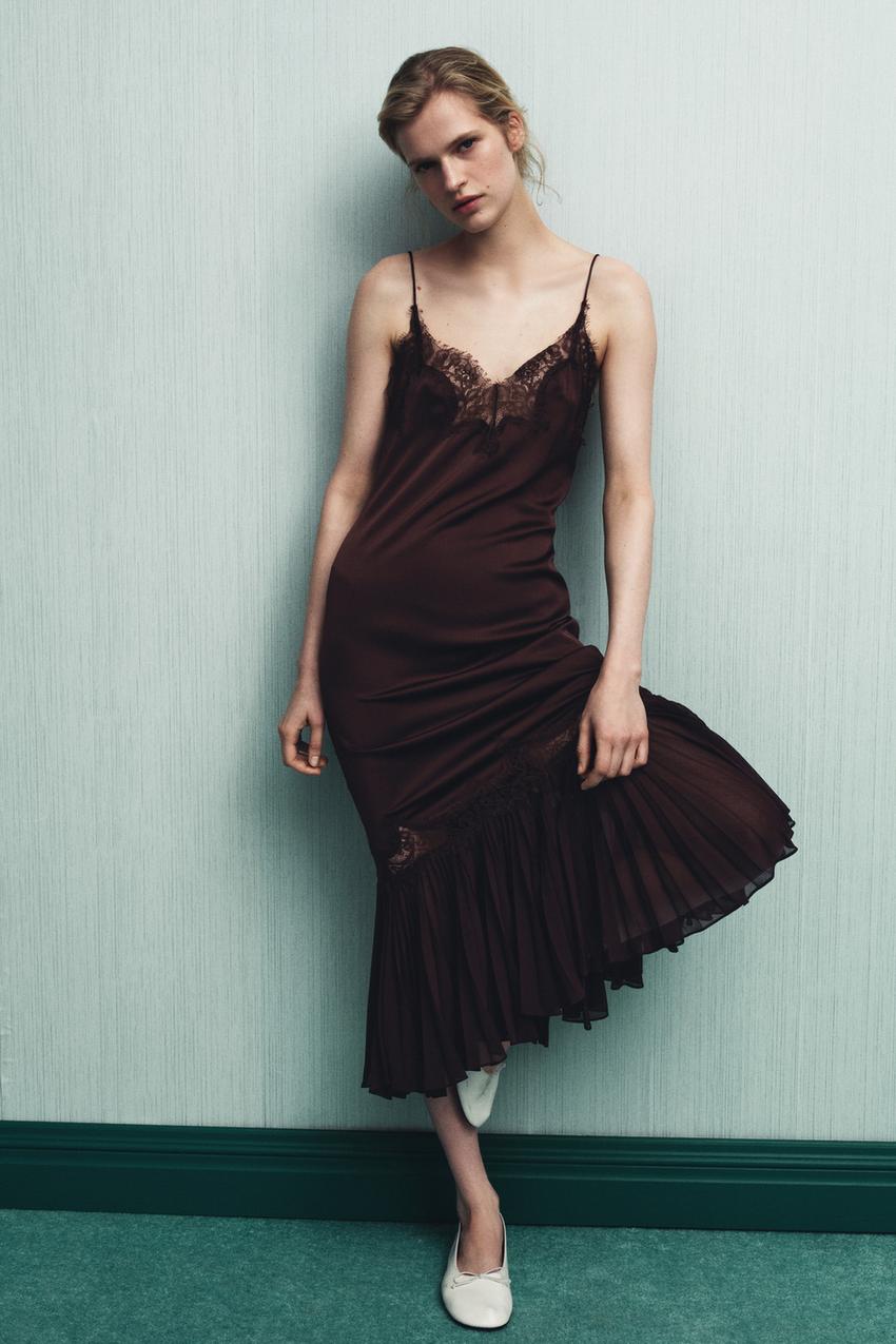 COMBINED PLEATED LACE DRESS - Burgundy | ZARA United Kingdom COMBINED PLEATED LACE DRESS - Burgundy | ZARA United Kingdom