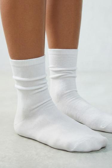 PACK OF FOUR LONG SOCKS - White by Zara