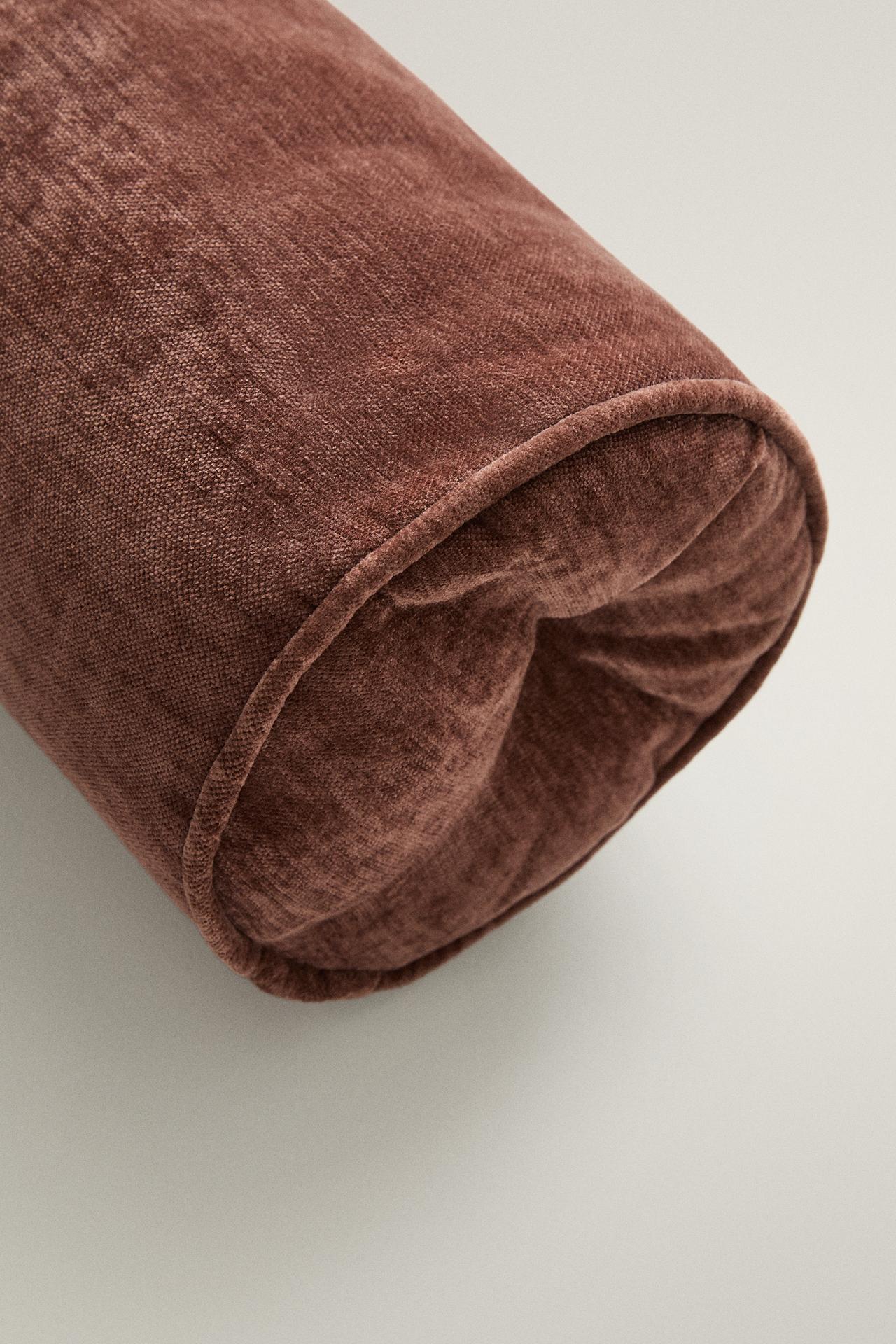 CHENILLE SEAT CUSHION WITH PIPING — Pink