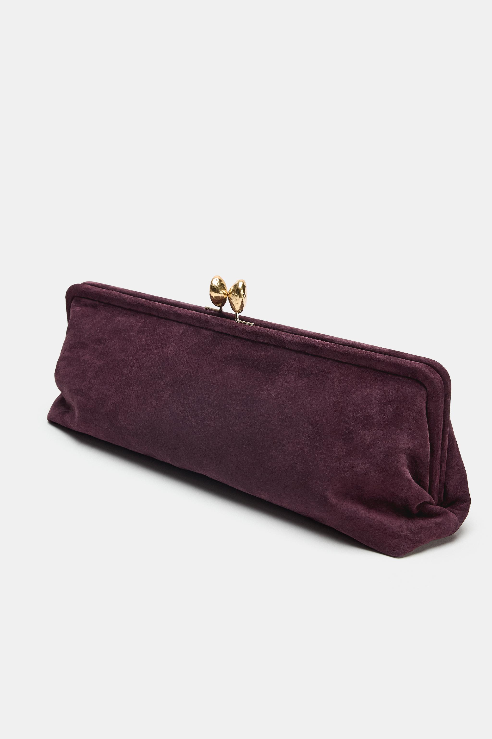 LEATHER CLUTCH
