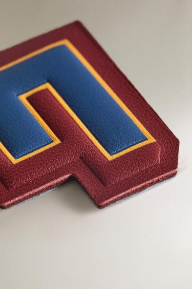 PATCH CUIR LETTRE F - Multicolore de Zara - Image 1