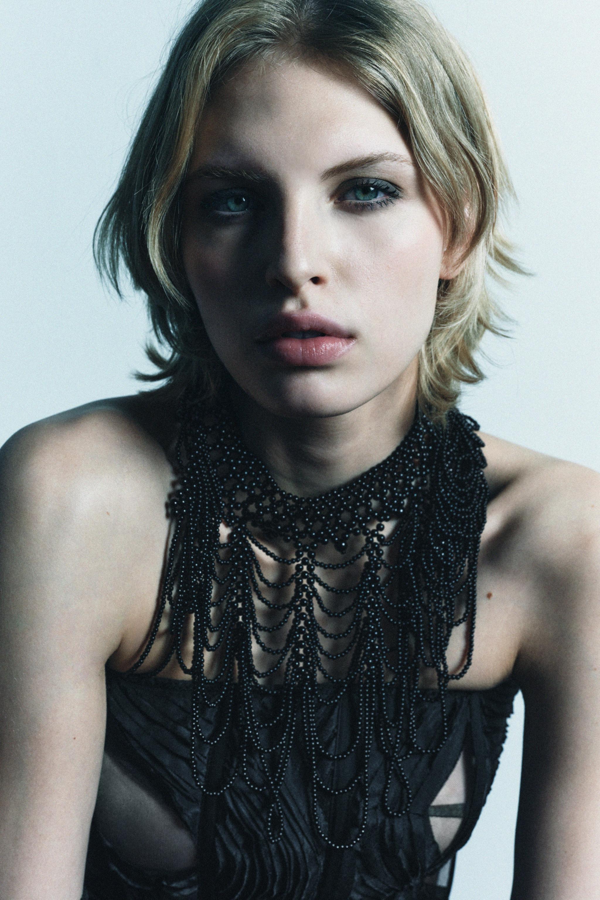 LIMITED EDITION BEADED CAPE NECKLACE - Black | ZARA United