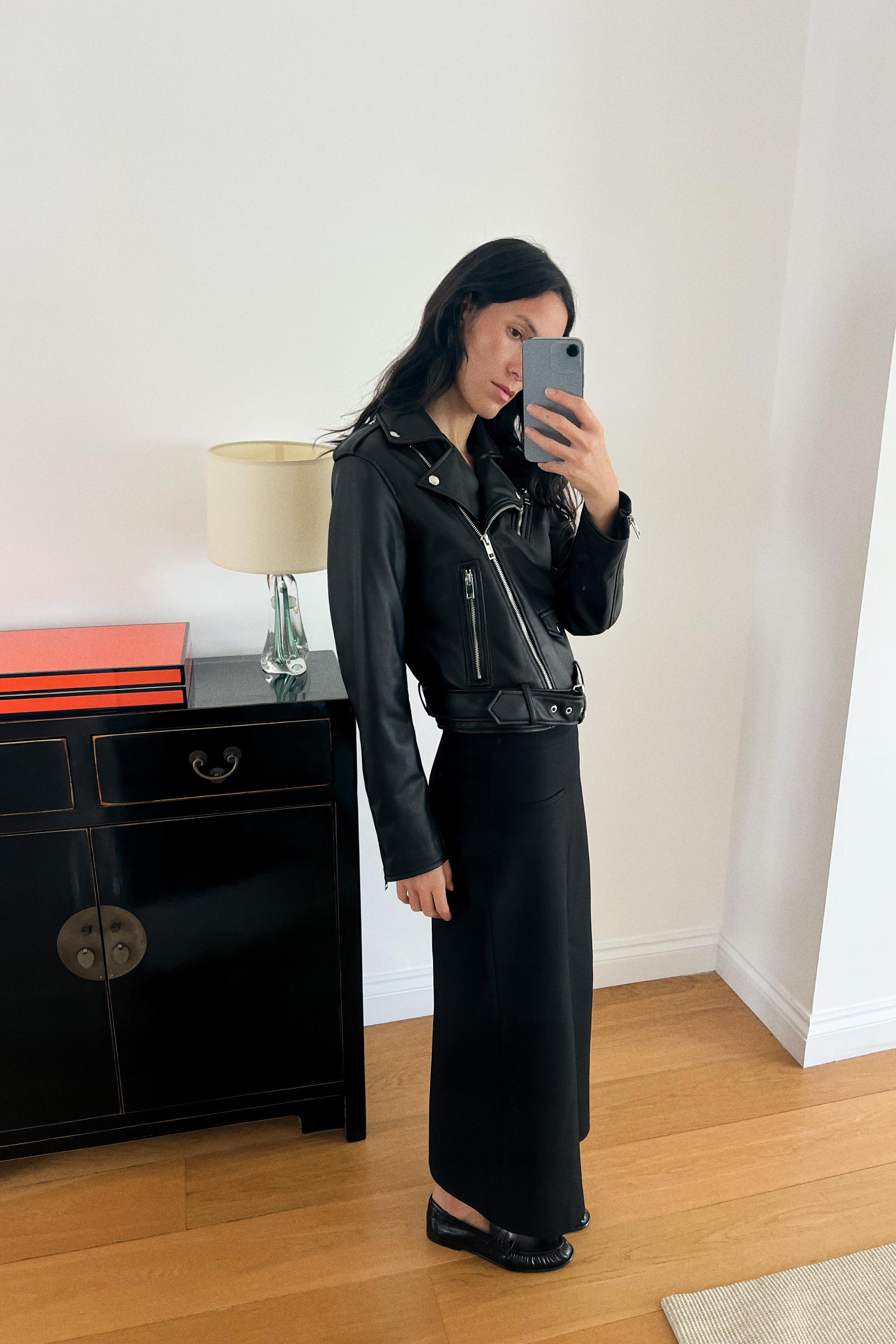 CROPPED FAUX LEATHER BIKER JACKET — Black