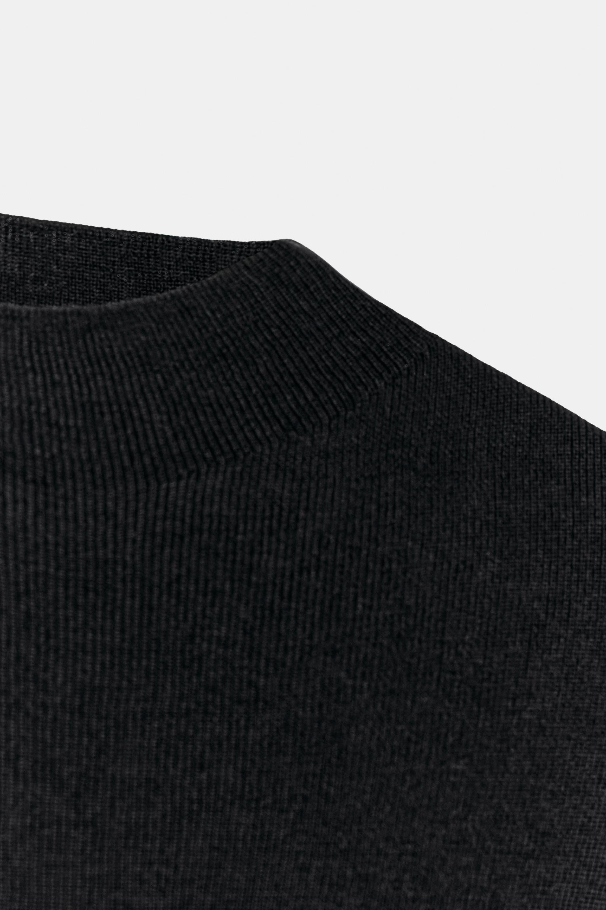 100% EXTRAFINE WOOL SHORT-SLEEVE TOP