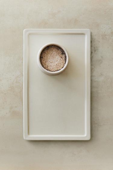 RECTANGULAR CERAMIC BATHROOM TRAY - Ecru by Zara