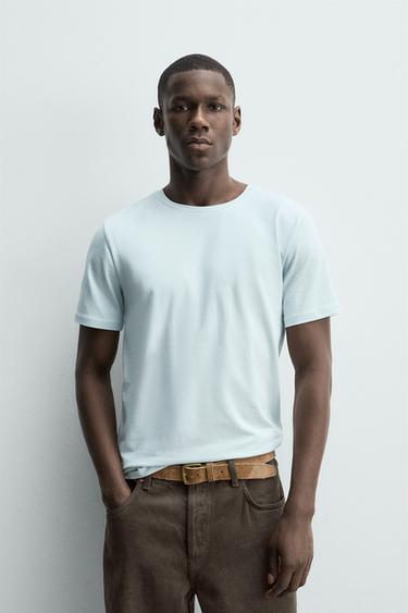 CAMISETA SLIM FIT BÁSICA /01 - Celeste claro de Zara