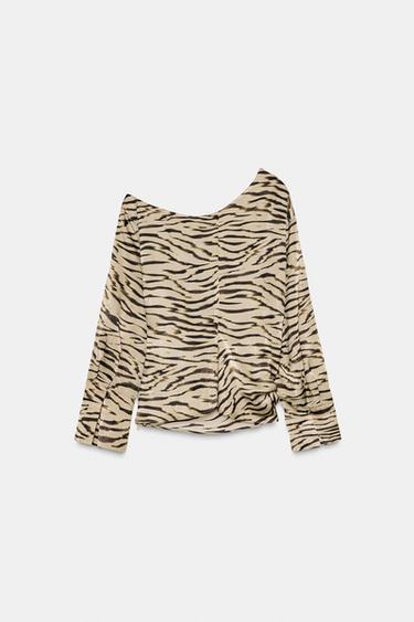 TOP ASYMÉTRIQUE À IMPRIMÉ ANIMALIER - Kaki clair de Zara - Image 3