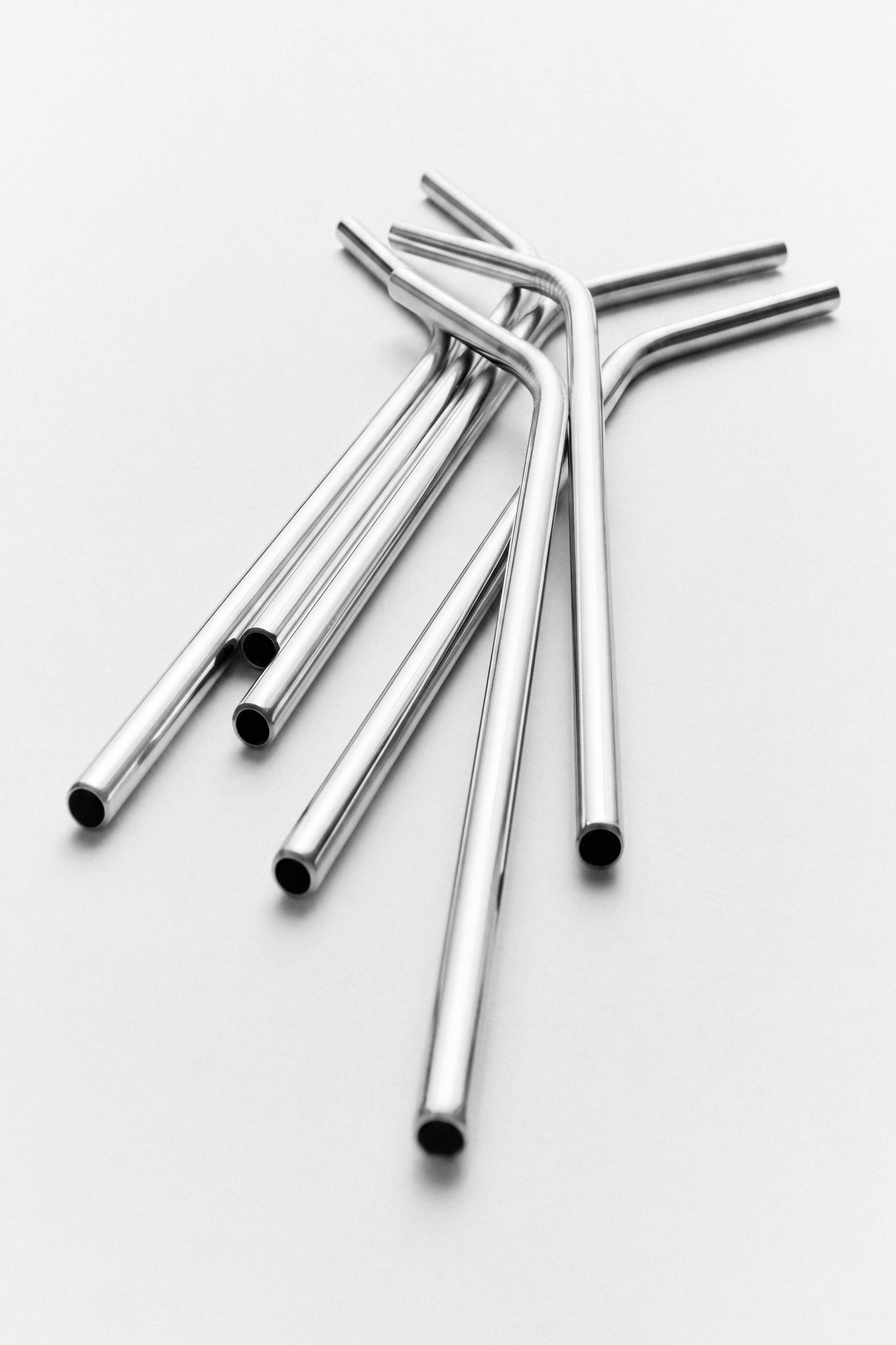 STEEL STRAWS — Steel
