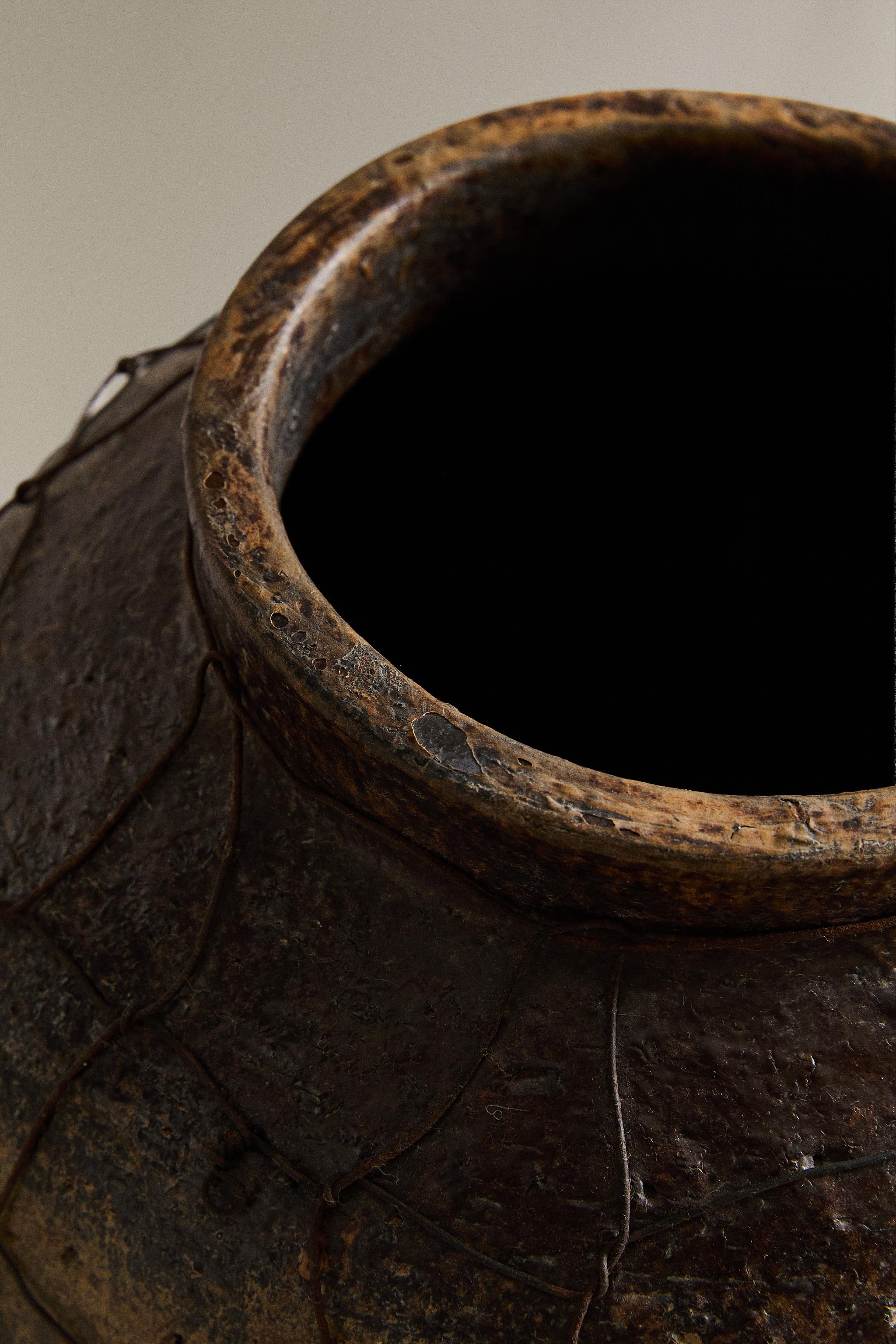 VASE TERRE CUITE GRILLAGÉ