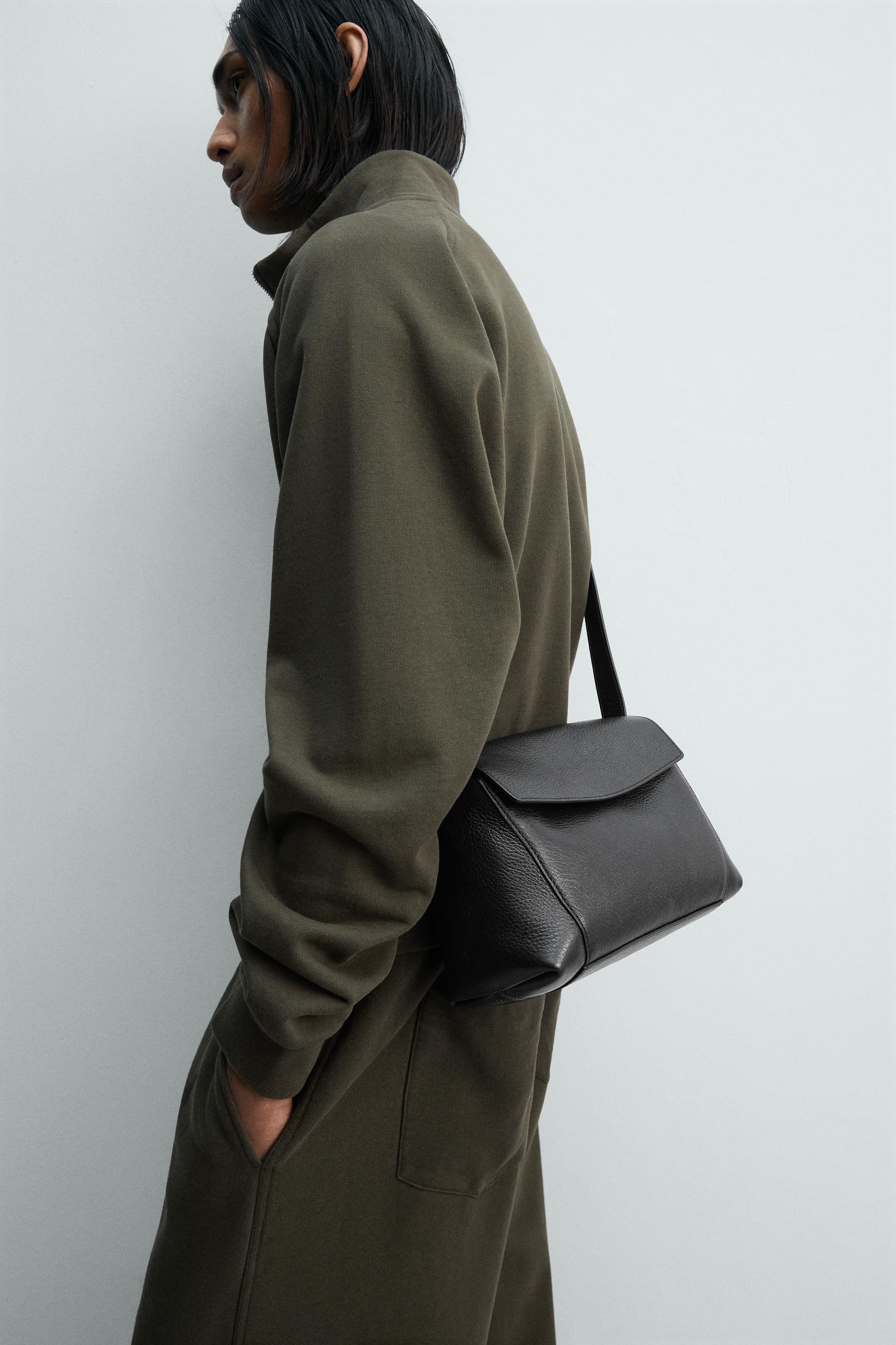 LEATHER CROSSBODY BAG M