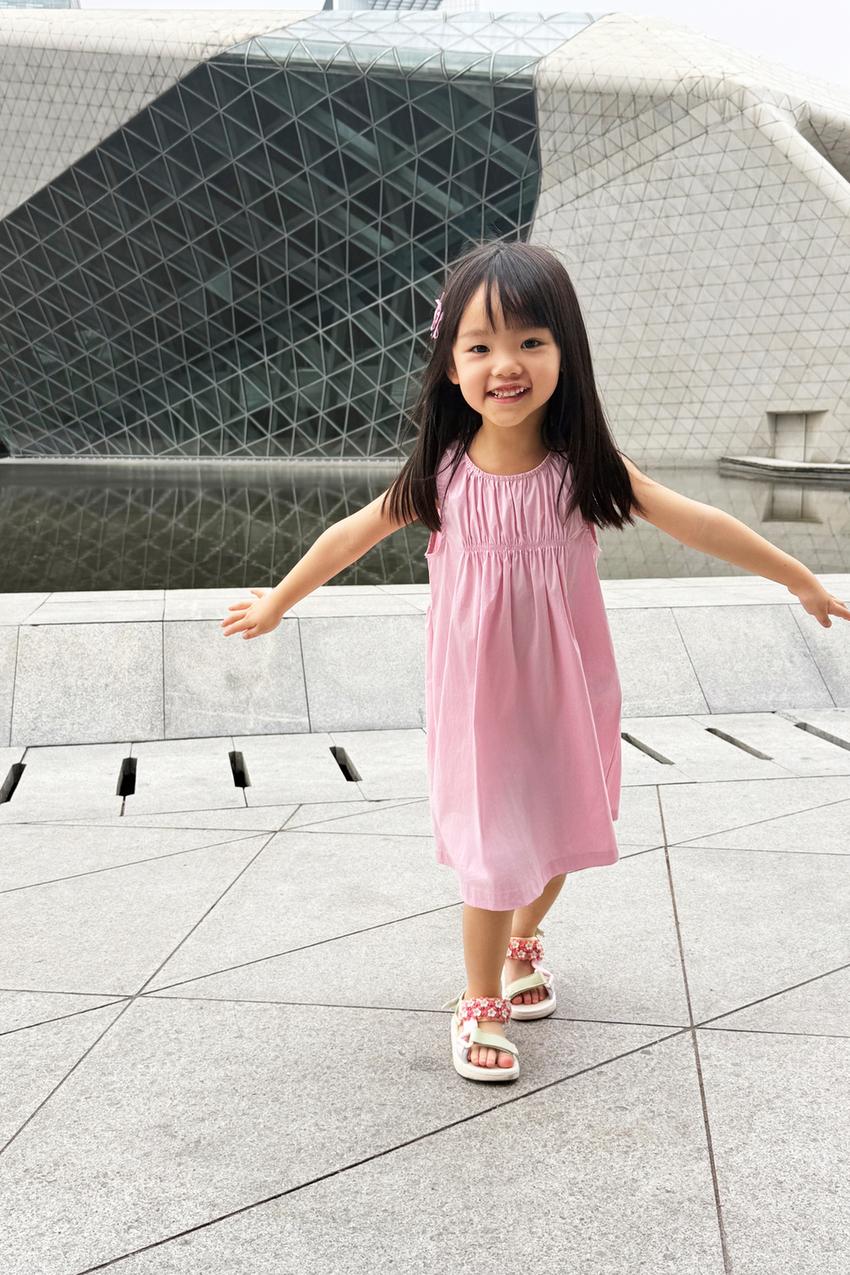 ELASTICIZED FULL-CUT DRESS