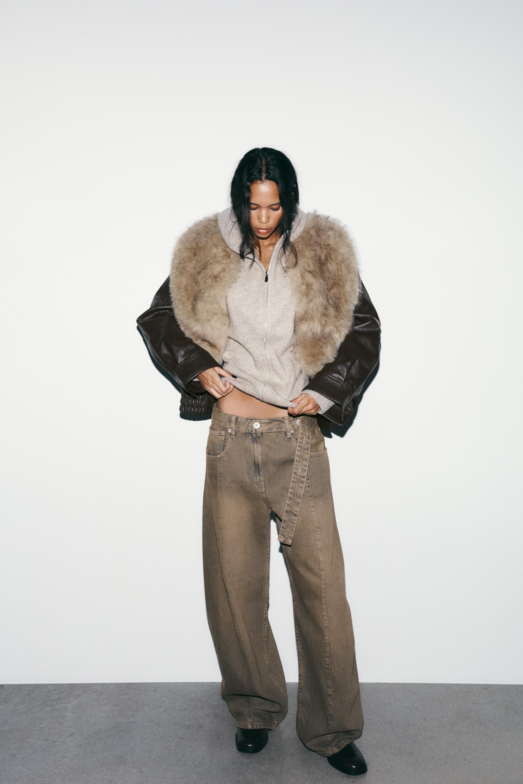 TRF OVERSIZE BARREL LOW-RISE JEANS