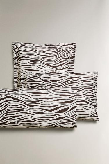 FRONHA DE TRAVESSEIRO ANIMAL PRINT - Marrom da Zara