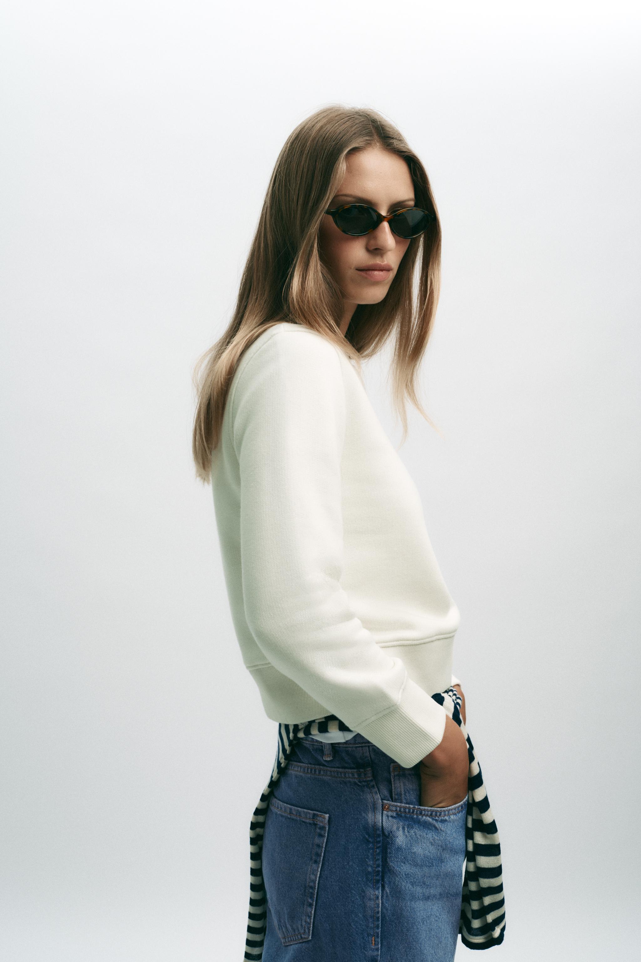 BASIC COTTON SWEATSHIRT