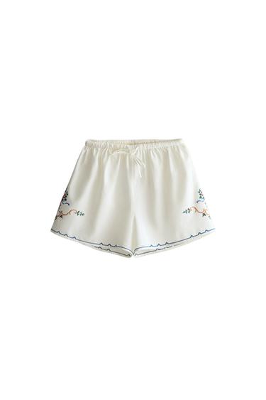 EMBROIDERED COTTON LINEN SHORTS - أبيض الخاص بـ Zara