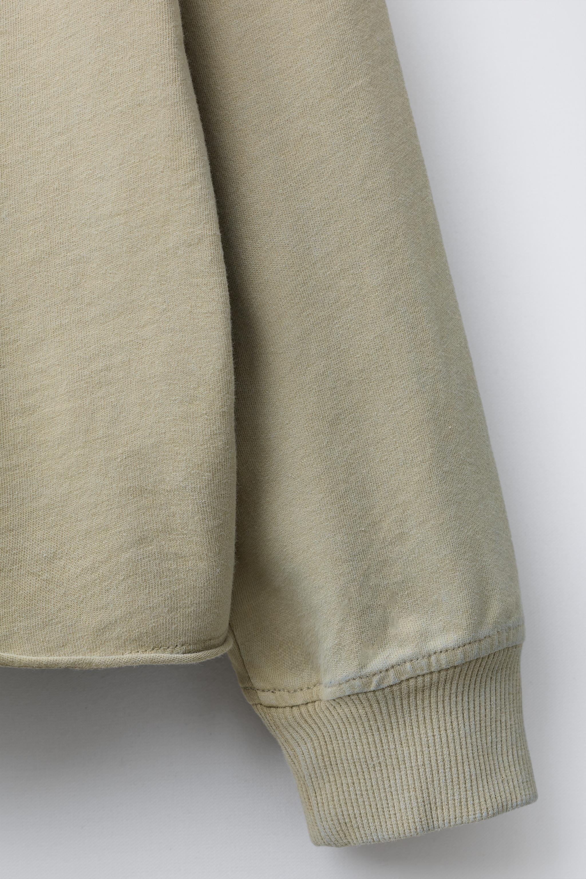 WASHED EFFECT EMBOSSED TEXT T-SHIRT