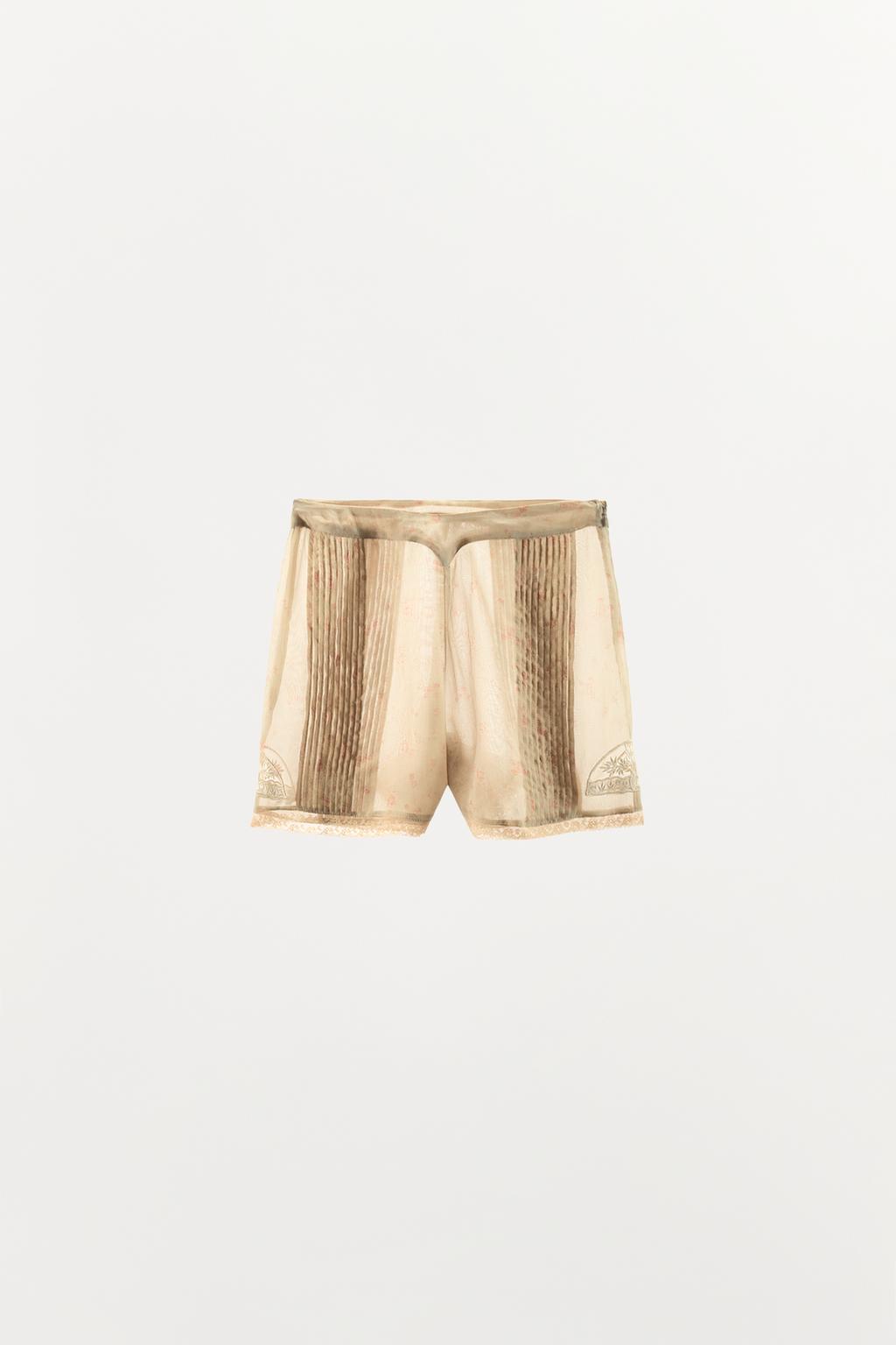 EMBROIDERED PRINT ORGANZA SHORTS - image 2