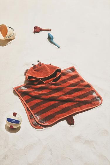 KIDS’ LOBSTER BEACH PONCHO - Burgundy by Zara
