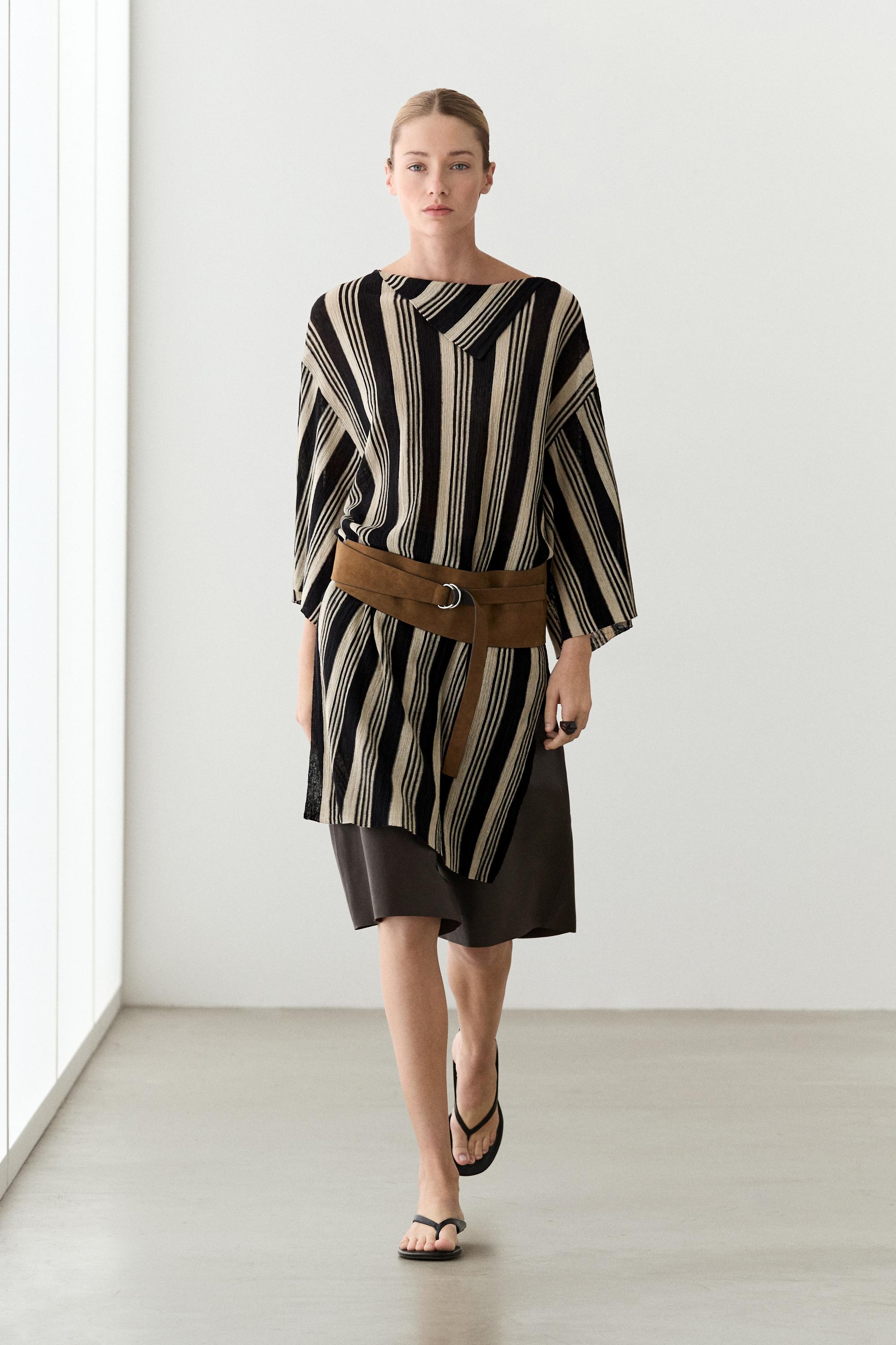 Striped knit kaftan sweater — Black