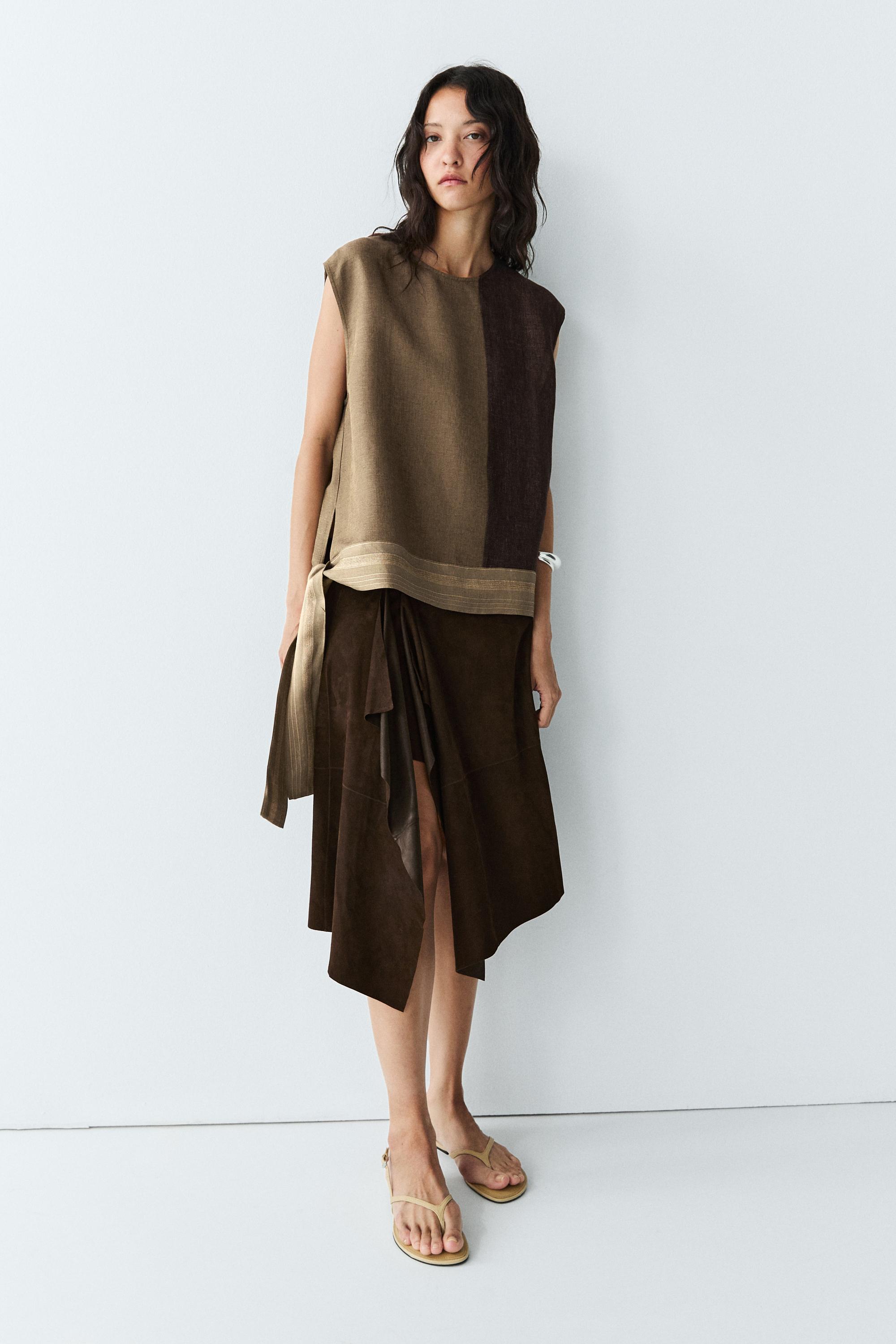 Linen-blend color-block flowing top