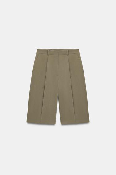 BERMUDAS PINZAS - Khaki de Zara - Imagen 0