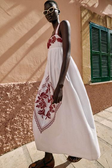 ROBE MI-LONGUE BRODERIES STRUCTURÉE - Écru de Zara - Image 3
