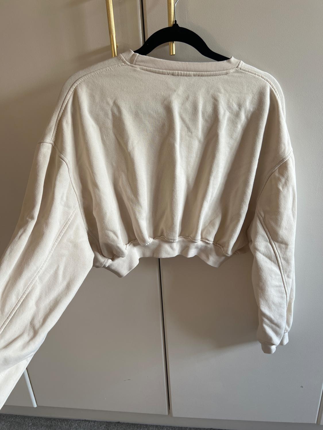 BASIC CROPPED SWEATSHIRT - Image 2